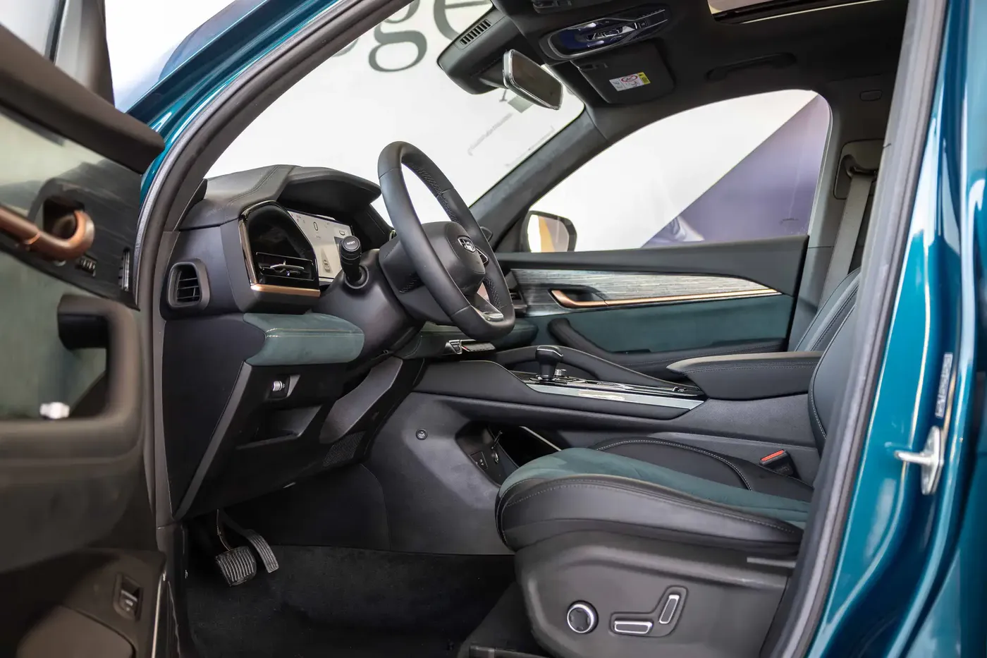 2024 GEELY MONJARO GSO - Image 3