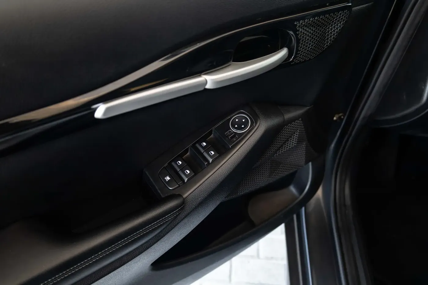 2024 KIA SELTOS DELUXE - Image 5