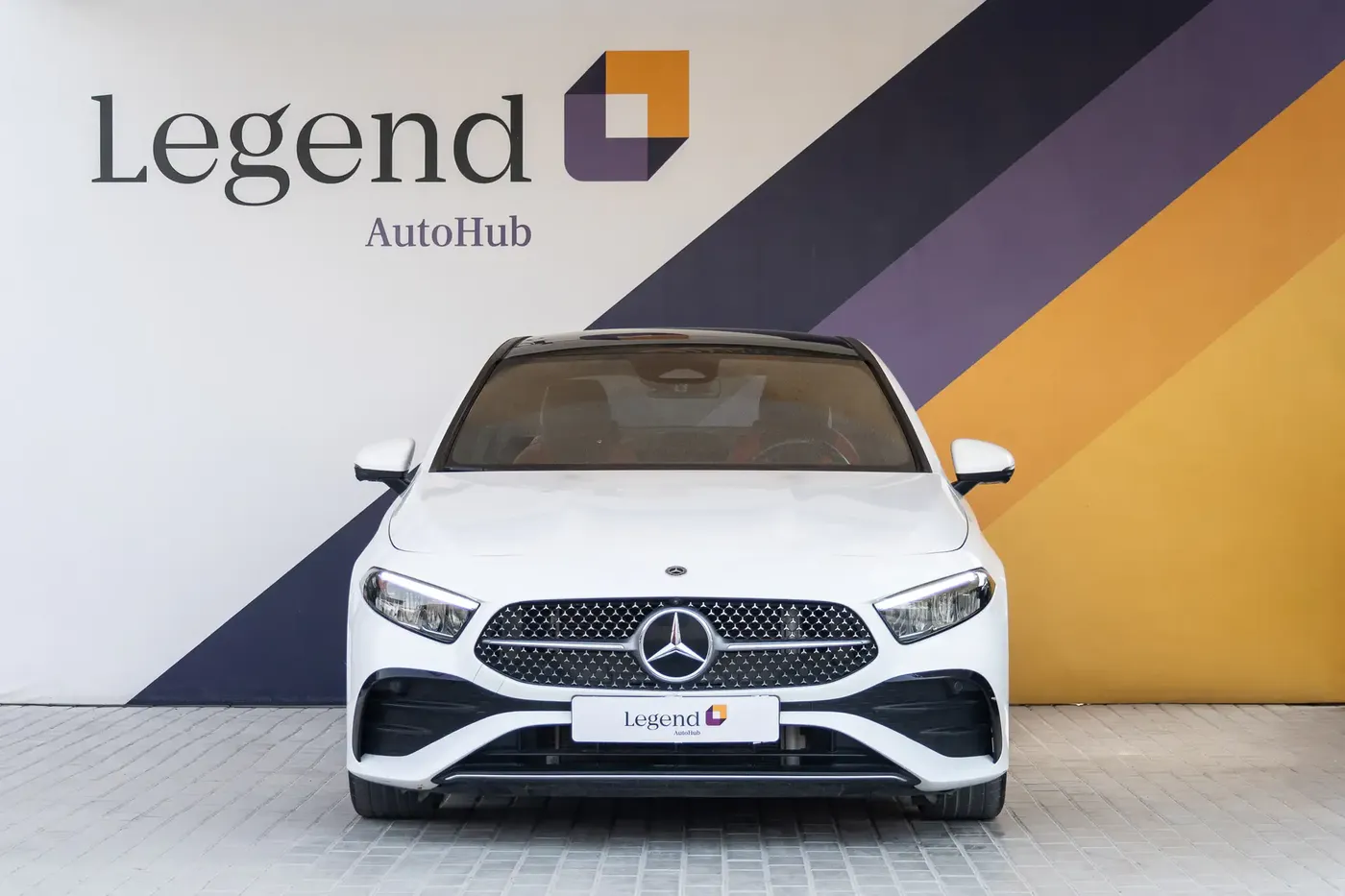 2024 MERCEDES BENZ A200 AMG Mild Hybrid - Image 3
