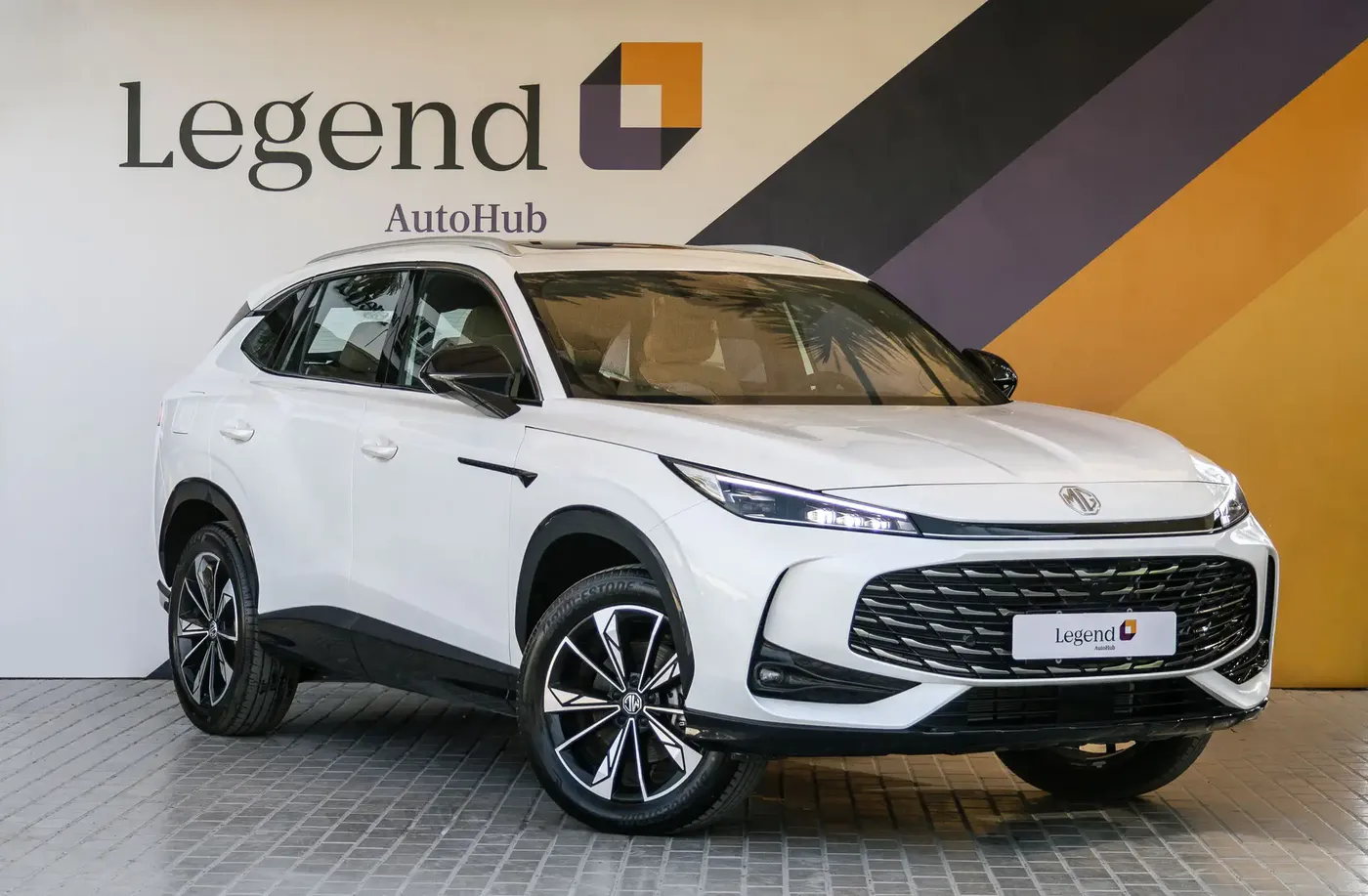 2025 MG HS LUXURY