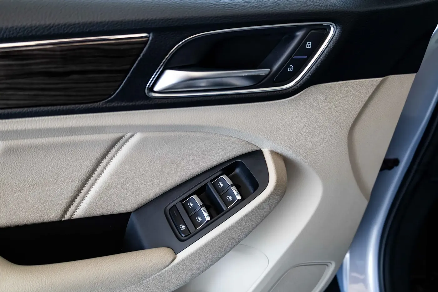 2023 MG RX5 LUXURY - Image 3