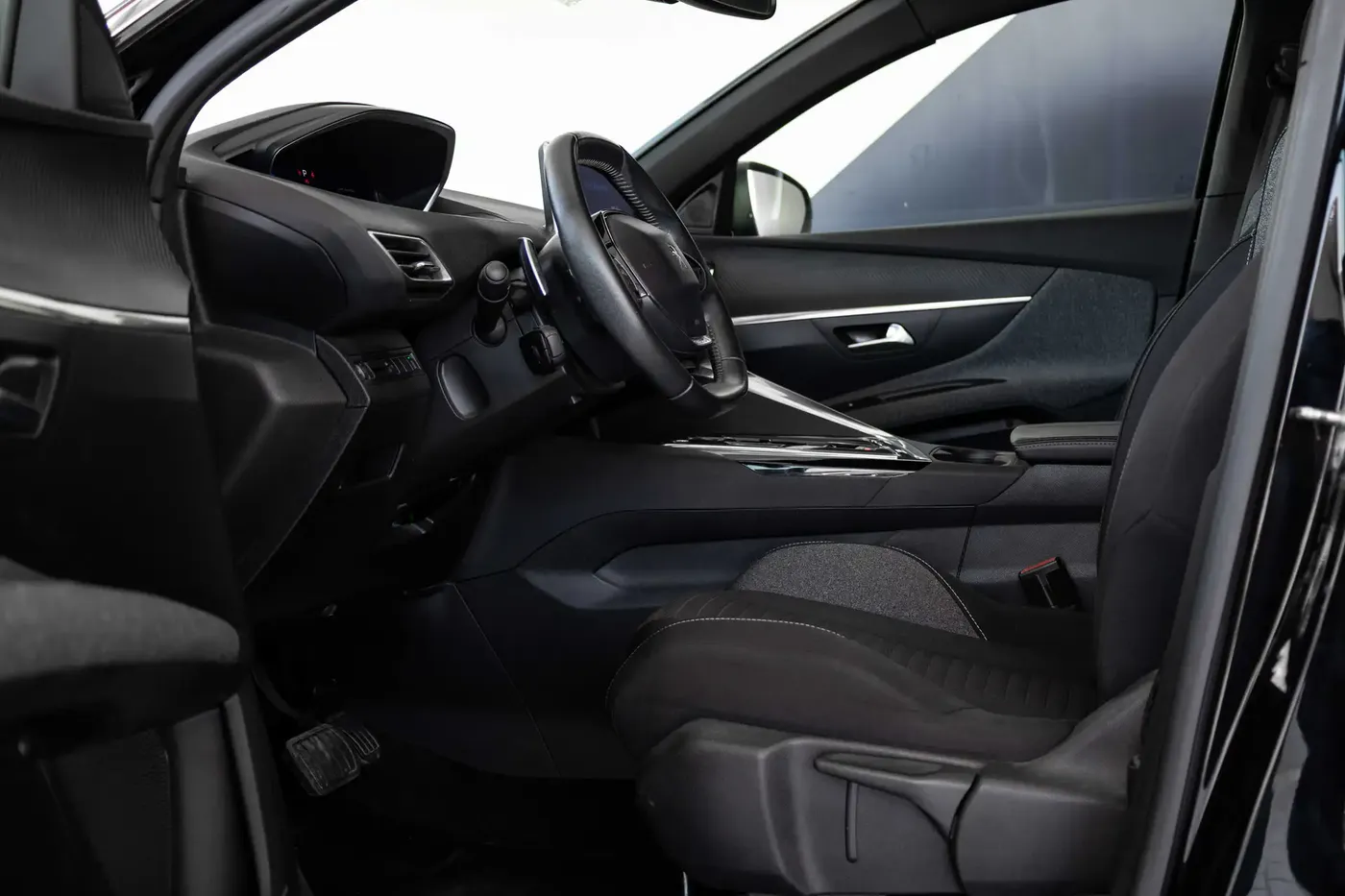 2024 PEUGEOT 3008 Active Plus - Image 2