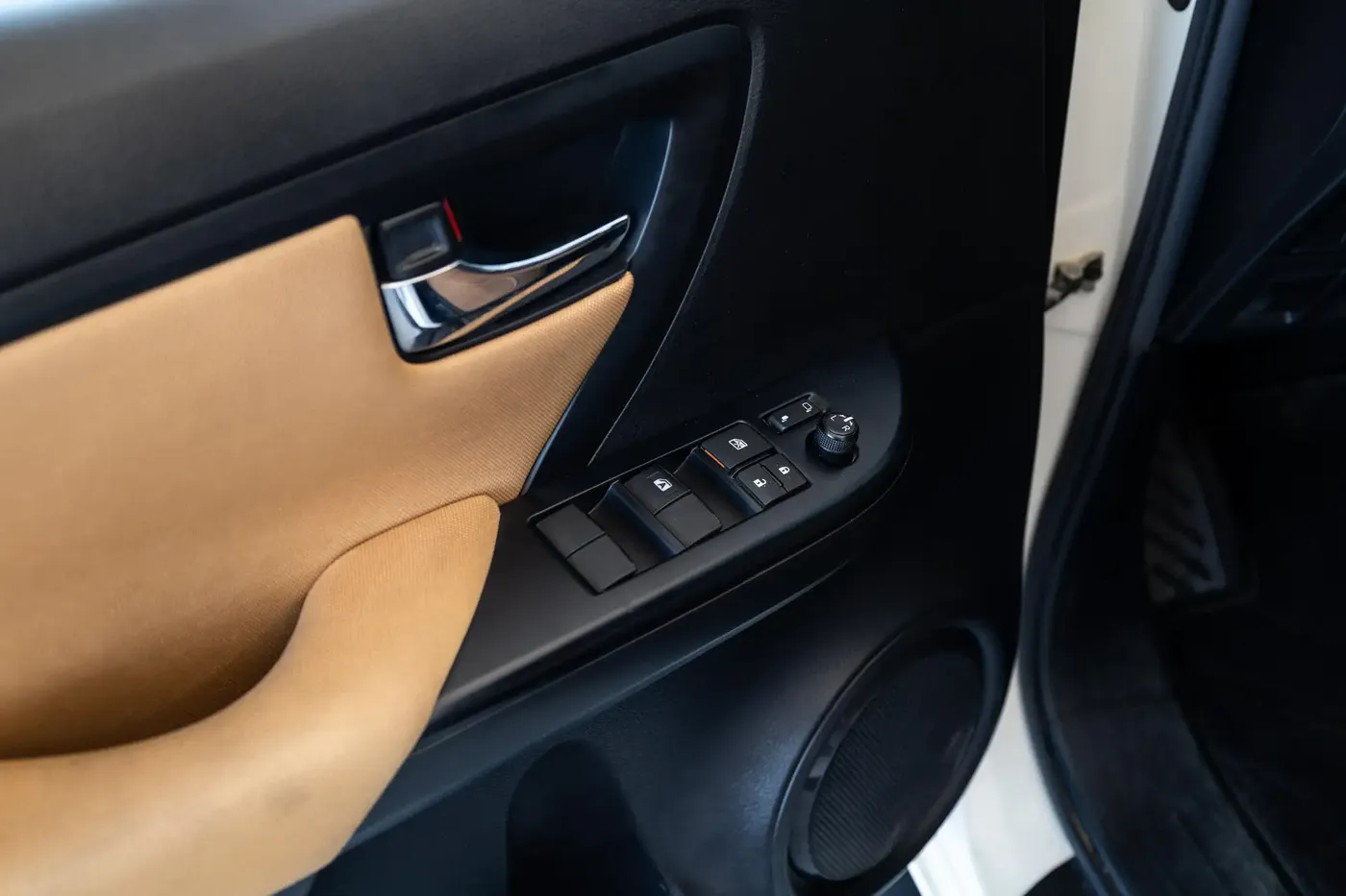 2022 TOYOTA FORTUNER EXR - Image 5