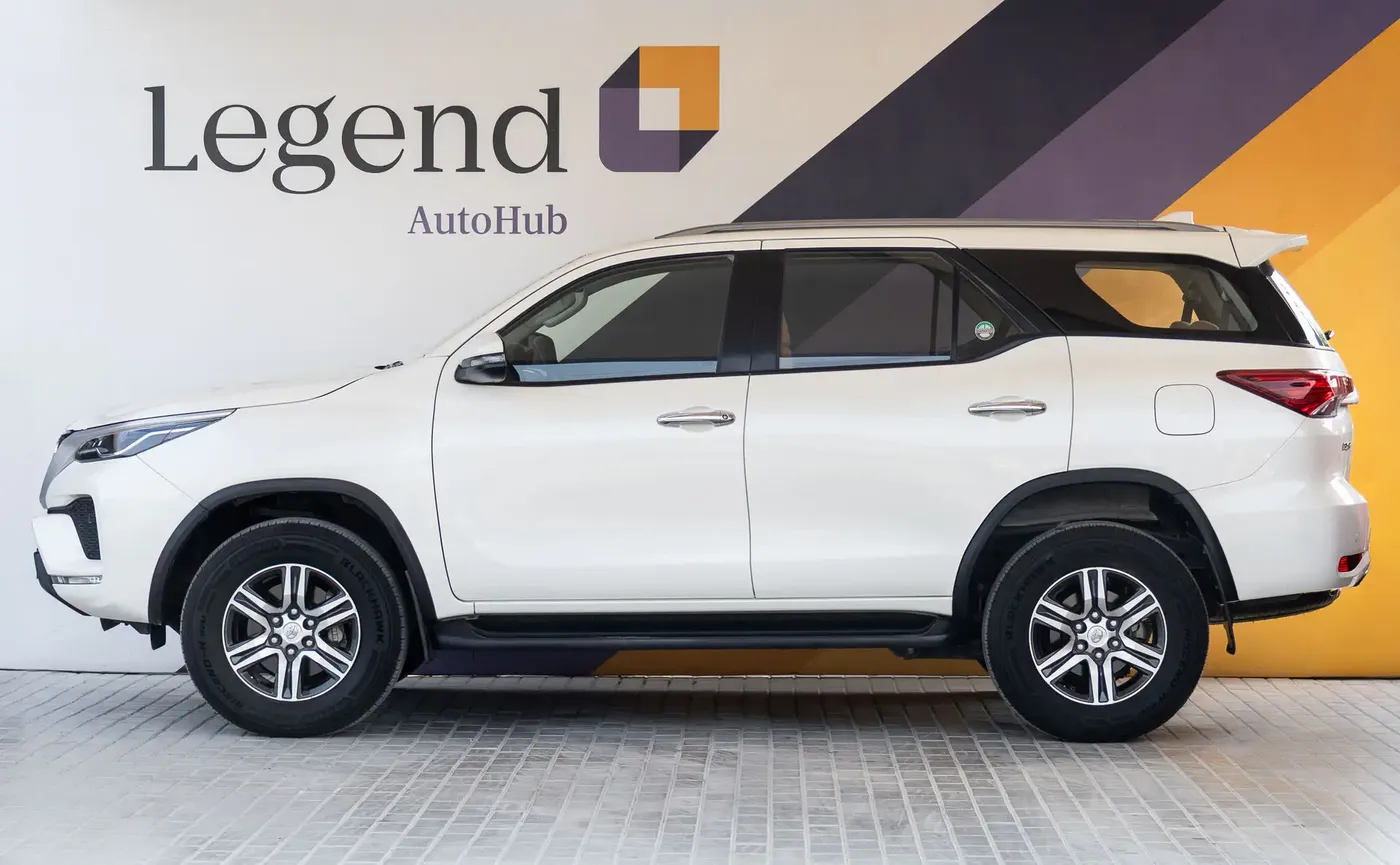 2022 TOYOTA FORTUNER EXR - Image 6